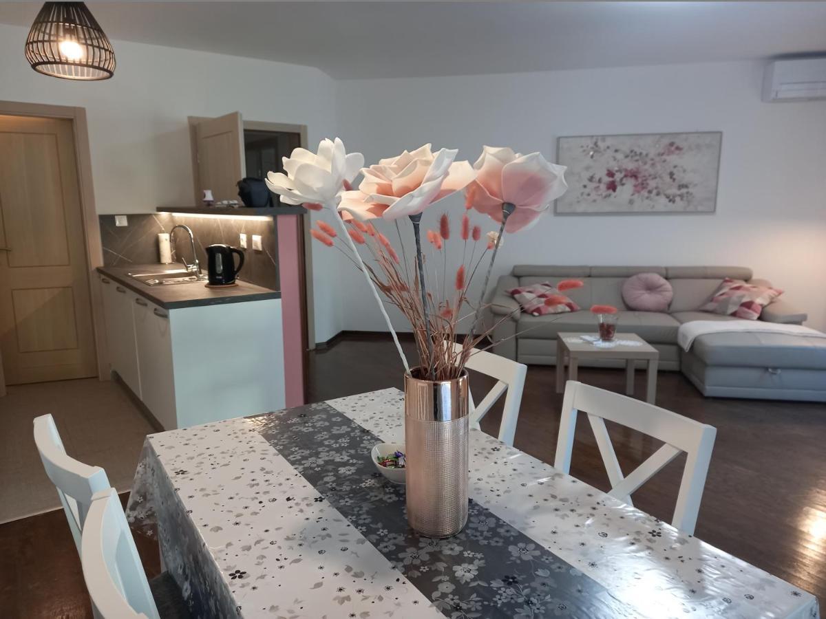 Apart Centar Umag Edda Joakima Rakovca 7 E 52470-Umag Exterior foto