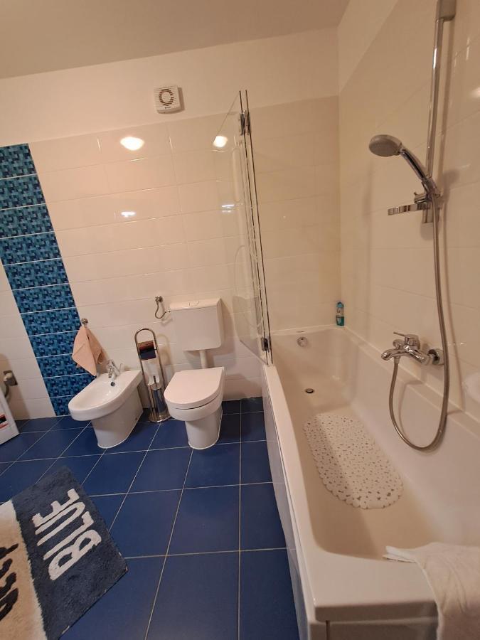 Apart Centar Umag Edda Joakima Rakovca 7 E 52470-Umag Exterior foto